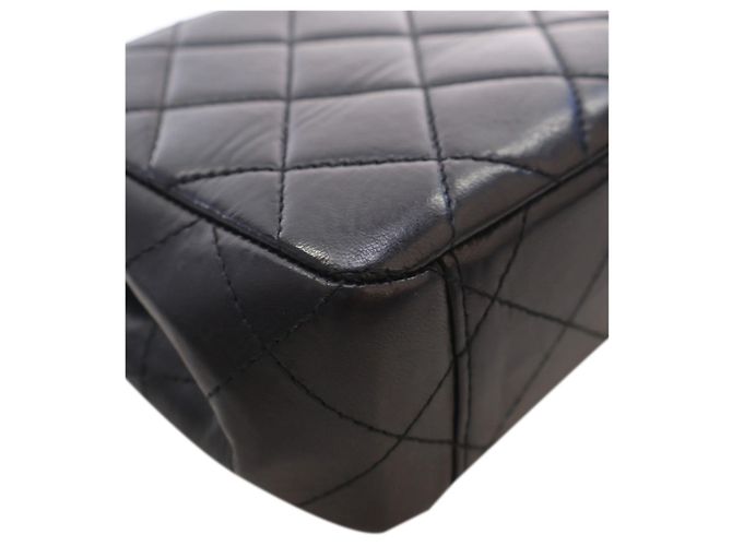 Chanel Black Quilted Lambskin Top Handle Envelope Flap - vista 6
