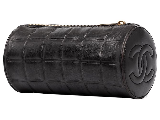 Necessaire Chanel Black CC Chocolate Bar in pelle di agnello - vista 2