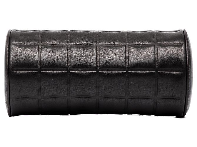 Necessaire Chanel Black CC Chocolate Bar in pelle di agnello - vista 3
