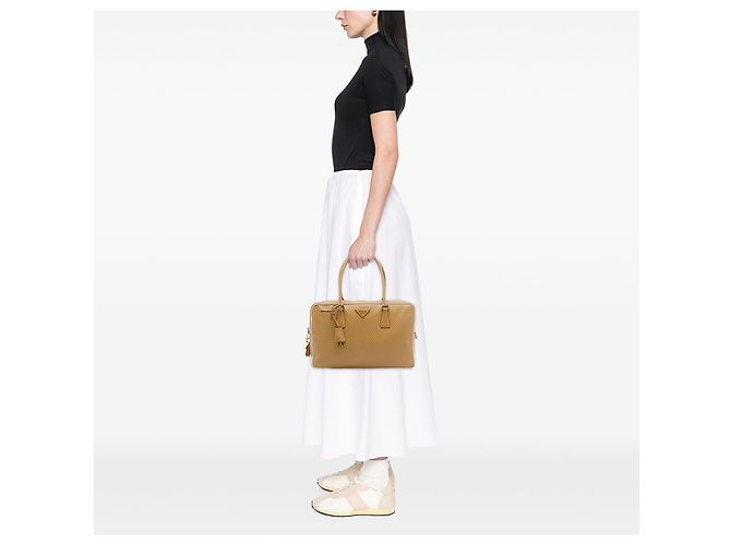 Borsa a mano Prada Brown Perforated Saffiano Lux Bauletto - vista 6