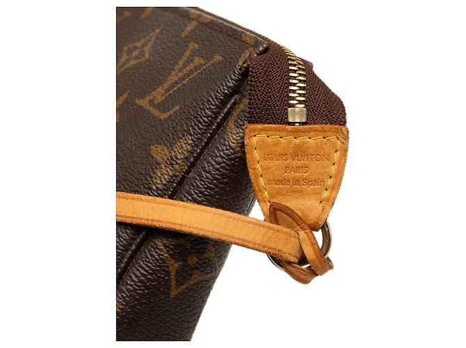 Louis Vuitton Brown Monogram Pochette Accessoires - vista 6