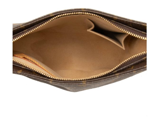 Louis Vuitton Brown Monogram Looping MM - vista 4