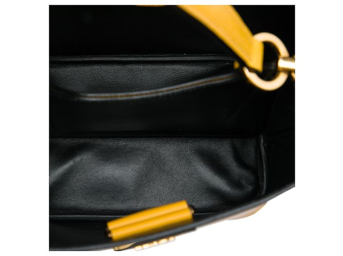 Borsa bucket Prada Yellow Medium Saffiano Cuir Panier - vista 4