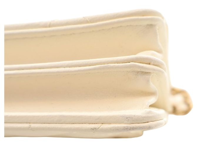 Portafoglio Chanel White CC Quilted Lambskin Wallet On Chain - vista 8