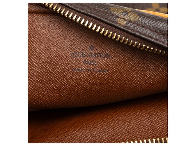 Louis Vuitton Brown Monogram Danube - vista 5