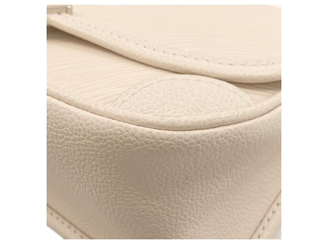 Borsa a tracolla Louis Vuitton Bussy NM in pelle Epi - vista 14