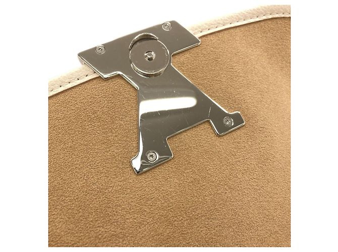 Borsa a tracolla Louis Vuitton Bussy NM in pelle Epi - vista 7