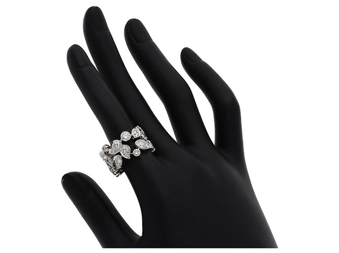 Anello Cartier Collection Lily in diamanti e oro bianco 18K - vista 5