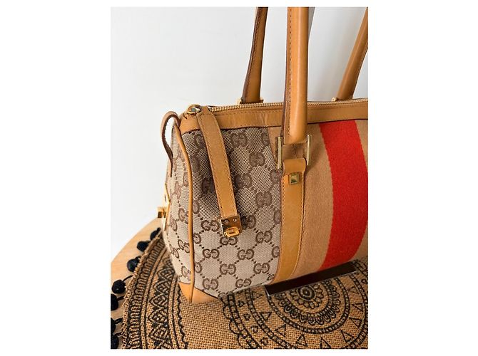 Borsa Bowling Gucci Monogram in Tela e Pelle - vista 2
