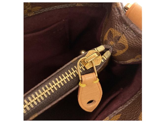 Louis Vuitton M41055 Borsa a mano Montaigne BB - vista 12
