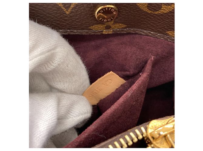 Louis Vuitton M41055 Borsa a mano Montaigne BB - vista 7