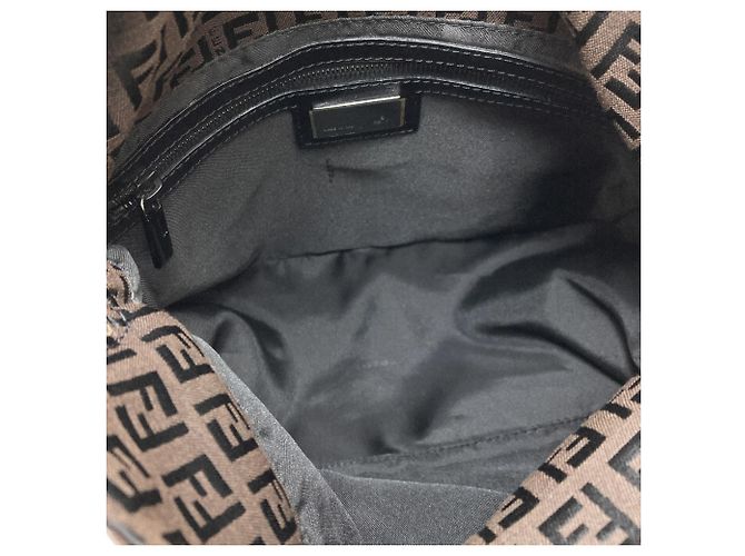 Fendi Mamma Bucket Tote Bag - Ansicht 5