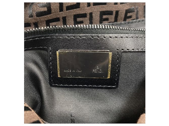 Fendi Mamma Bucket Tote Bag - Ansicht 6