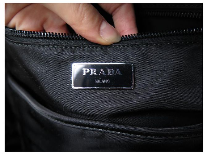 NEUER PRADA 2VZ034 RUCKSACK AUS SCHWAREM RE-NYLON GEWEBE - Ansicht 9