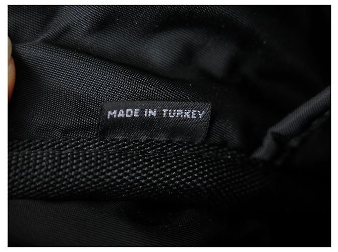 NEUER PRADA MONTAGNA 2VZ062 RUCKSACK AUS SCHWAREM RE-NYLON CANVAS BACKPACK BAG - Ansicht 14