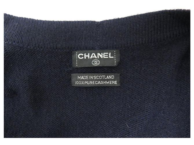 CHANEL V-AUSSCHNITT CARDIGAN DOPPELKNOPF LOGO CC 42 L AUS KASHMIR - Ansicht 5
