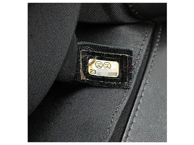 Borsa a tracolla Chanel Boy Chanel 25 in pelle e tweed - vista 10