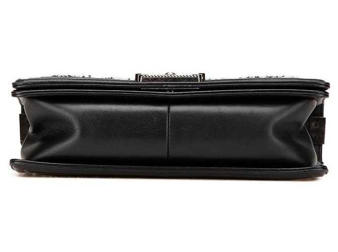 Borsa a tracolla Chanel Boy Chanel 25 in pelle e tweed - vista 3