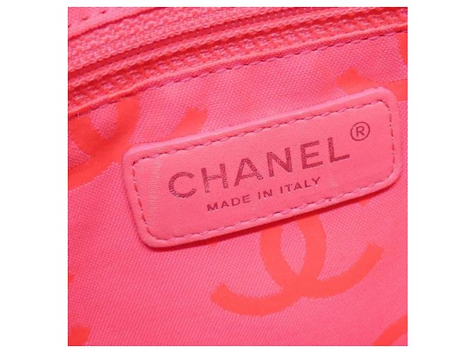 Borsa Chanel Cambon Line in pelle di vitello verniciata - vista 9