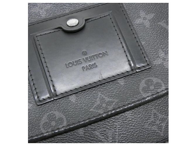 Sac à épaule Louis Vuitton Monogram Eclipse - vue 6