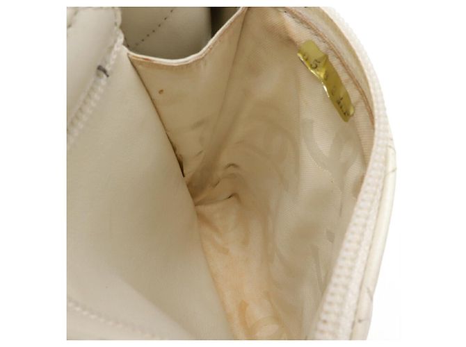 Borsa a tracolla Chanel Cambon Line in vitello morbido - vista 9