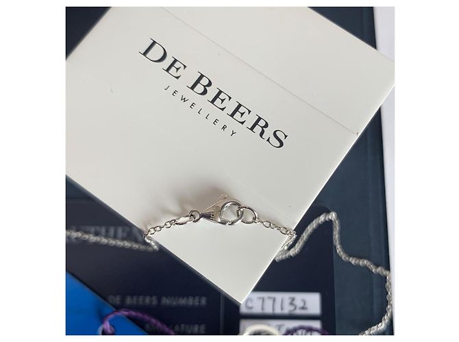 Collana De Beers Lotus Collection in Oro Bianco e Diamanti - vista 6