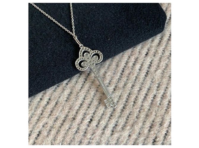 Collana Tiffany & Co. Chiave Iris in Platino e Diamanti - vista 2