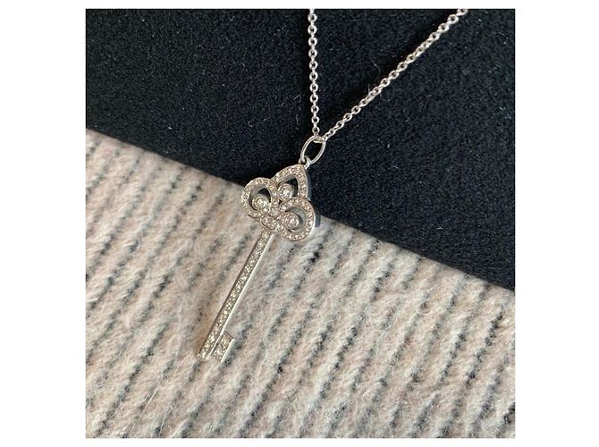 Collana Tiffany & Co. Chiave Iris in Platino e Diamanti - vista 5