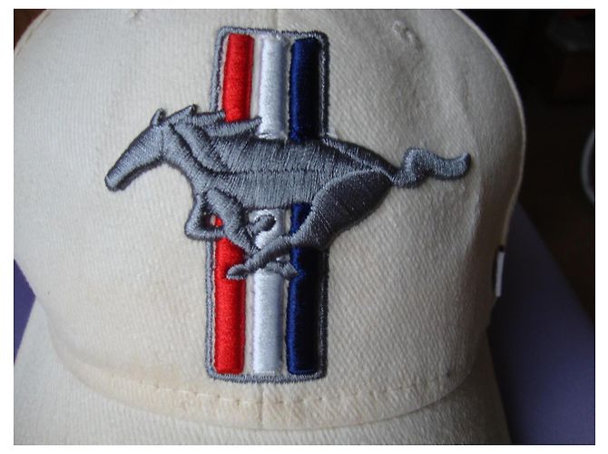 Tom Ford Cappellino Ford Mustang in Cotone - Crema - vista 5