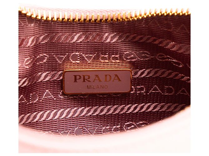 PRADA - Borsa a tracolla Re-Edition 2005 Mini Prada in pelle saffiano rosa - vista 6
