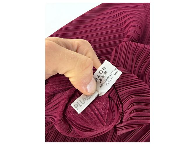 Vintage Issey Miyake Pleats Please Plissettato Wrap c. Mid-2010s Burgundy - vista 4
