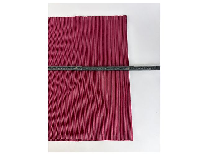 Vintage Issey Miyake Pleats Please Plissettato Wrap c. Mid-2010s Burgundy - vista 9