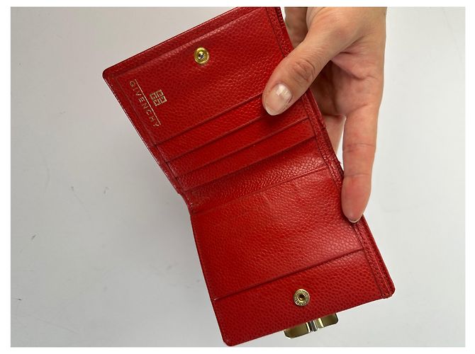 Vintage Givenchy 4G Logo Bifold Wallet Late 1970s Red - view 5