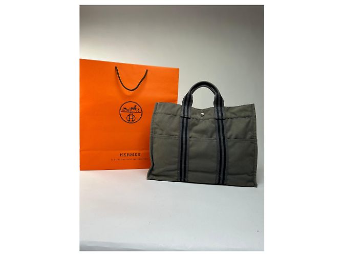 Vintage Hermès Troca Canvas Tote Ende der 1990er Olive Green - Ansicht 2