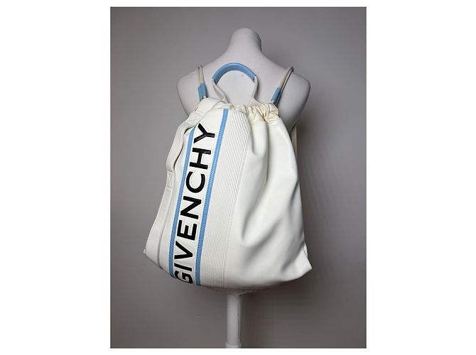 Vintage Givenchy Coated Canvas Drawstring Rucksack Weiß Blau c. 2018 - Ansicht 7