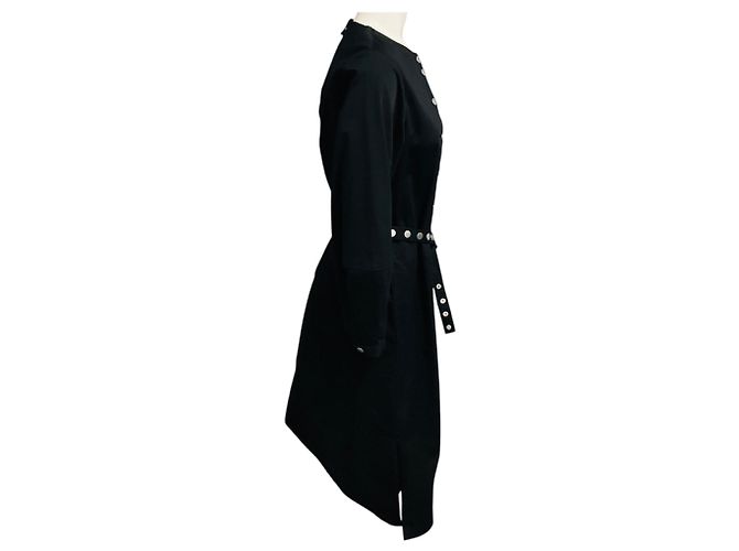 Vestido midi Tibi preto de manga comprida em algodão stretch com cinto - vista 2