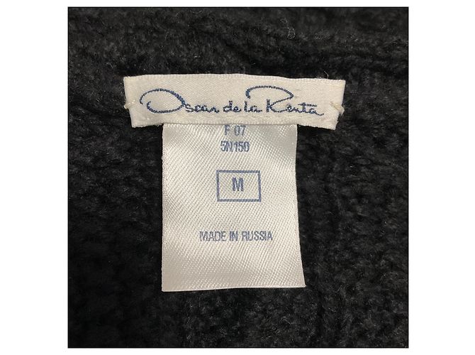 Oscar de la Renta Schwarzer Kaschmir-Strickpullover mit V-Ausschnitt - Ansicht 5
