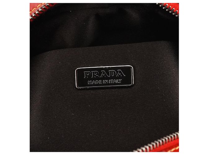 Prada Mini borsa bowling in pelle spazzolato rossa - vista 16