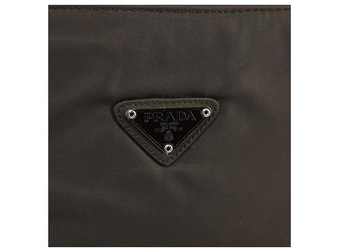 Prada Borsa Tote B6242 Tessuto City Nylon Marrone Scuro - vista 5
