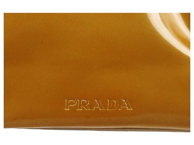 Prada Mini borsa a spalla asimmetrica Spazzolato 1998 in oro giallo - vista 5