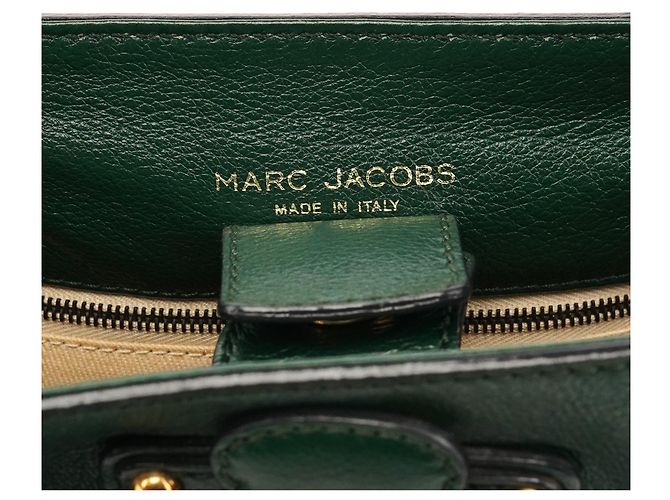 Marc Jacobs Grüne gesteppte Leder-Schultertasche mit Kette - Ansicht 10