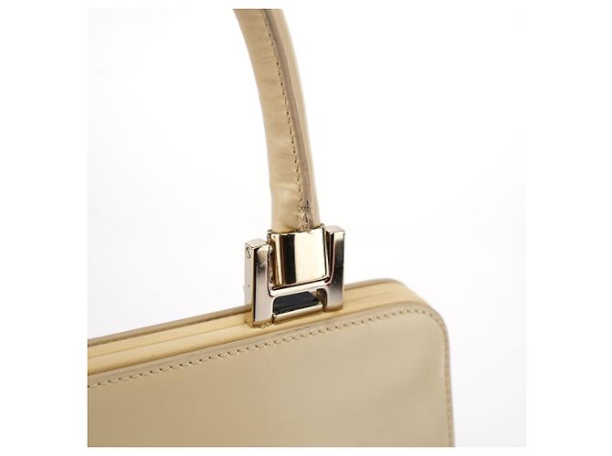 Gucci Beige Lackleder Clutch mit Henkel - Ansicht 11