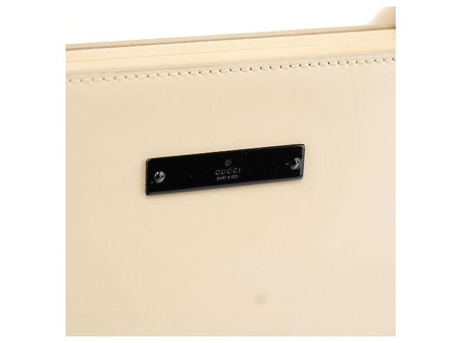 Gucci Beige Lackleder Clutch mit Henkel - Ansicht 6