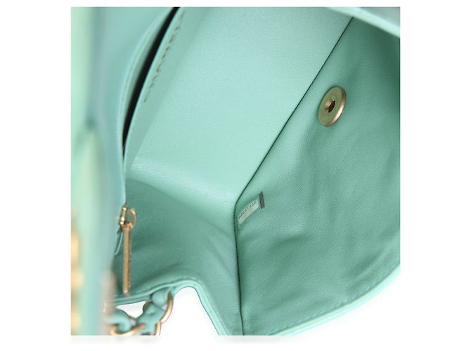 Borsa Mini Square Flap Chanel in pelle d'agnello chevron verde chiaro - vista 5