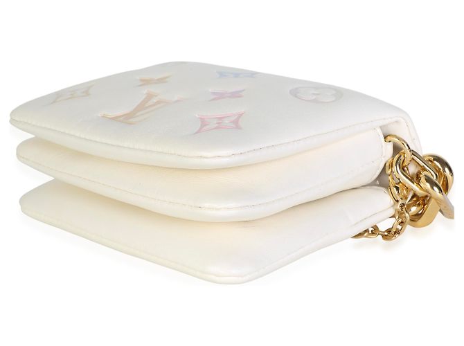 Louis Vuitton Coussin Gürtel aus Lambskin mit multicolor Gradient Embossed Monogramm in Creme - Ansicht 6