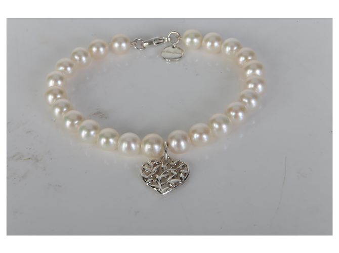 Bracciale Tiffany & Co. in argento sterling con perla Paloma Picasso Olive Leaf - vista 4