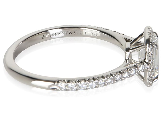 Anillo de compromiso Tiffany & Co. Soleste con diamante corte esmeralda de 0.73 ct - vista 3
