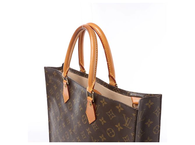 Louis Vuitton Sac Plat Monogram Handbag in Brown M51140 - vista 3