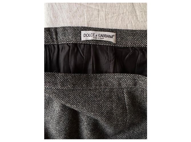 Dolce & Gabbana Grauer Tweed Bleistiftrock - Ansicht 2