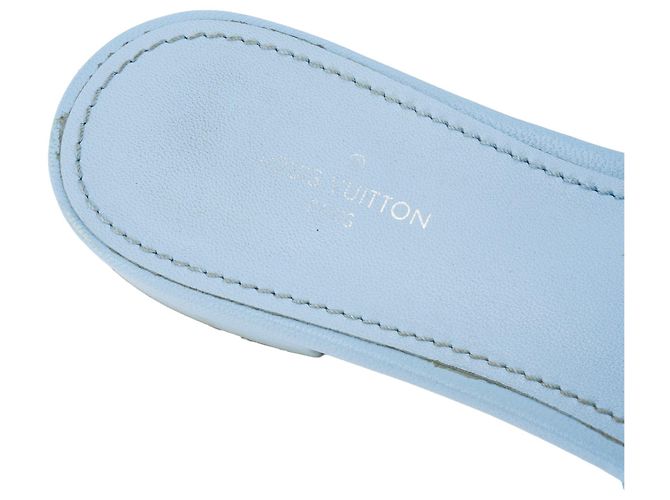LOUIS VUITTON - Sandali Revival Louis Vuitton in pelle empreinte blu (T36) - vista 7